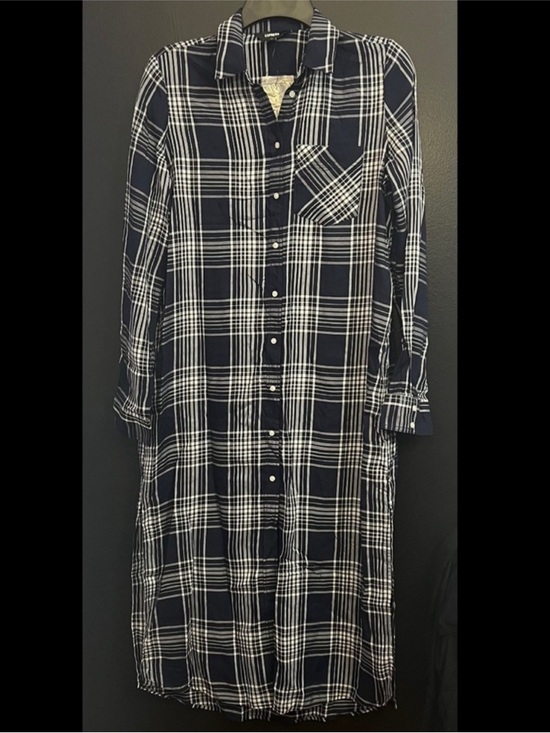 Express Dresses & Skirts - EXPRESS Button-Front Navy & White Plaid Shirt Dress